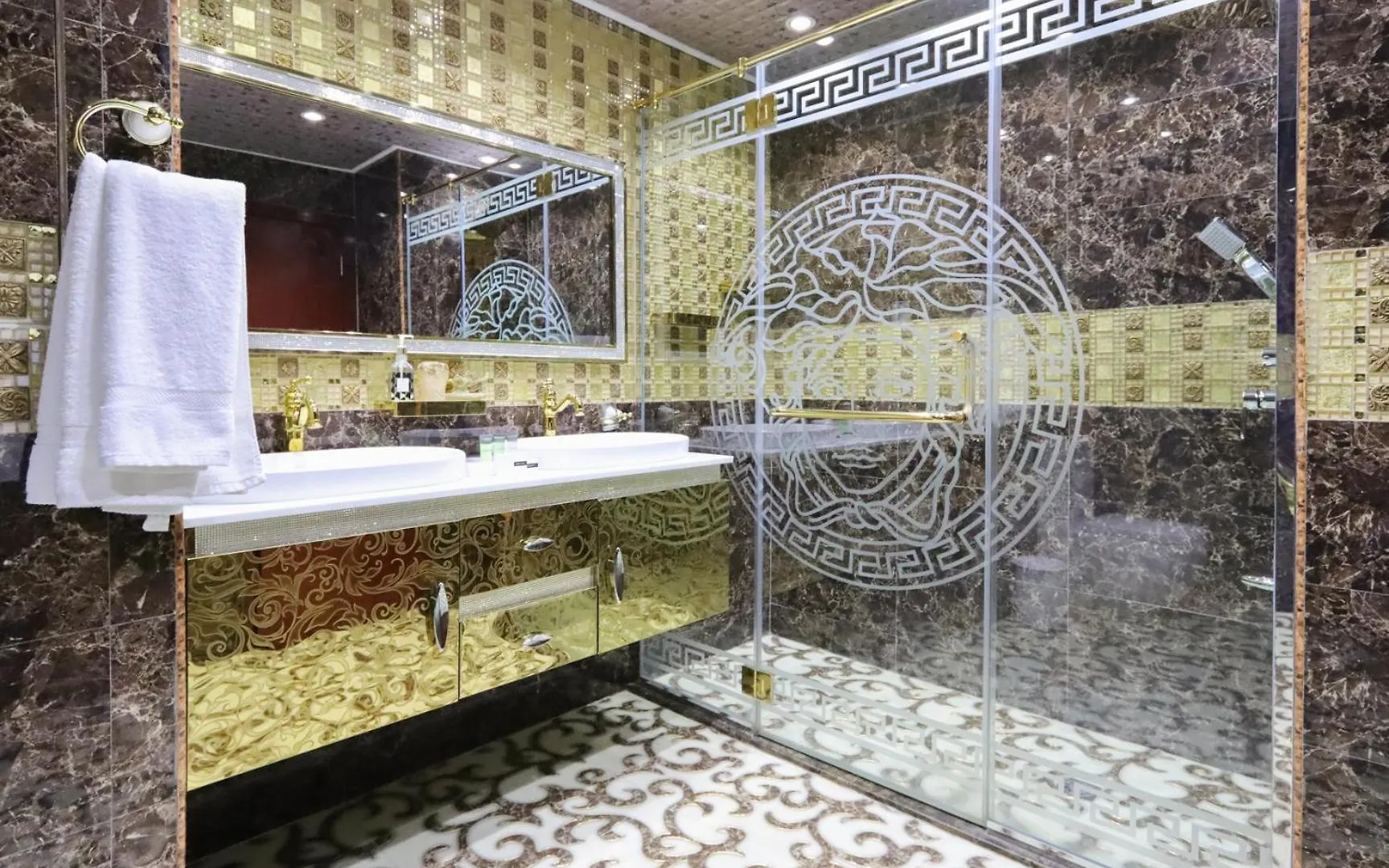 Livbnb - Upgraded 3+ 1 Bedroom Suite Near Beach In Jbr The Walk Dubái Apartamento